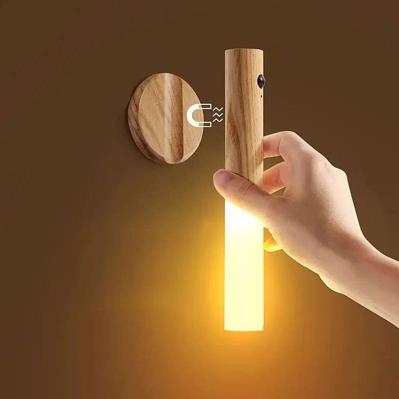 Lampe magnétique en bois intelligente à détection