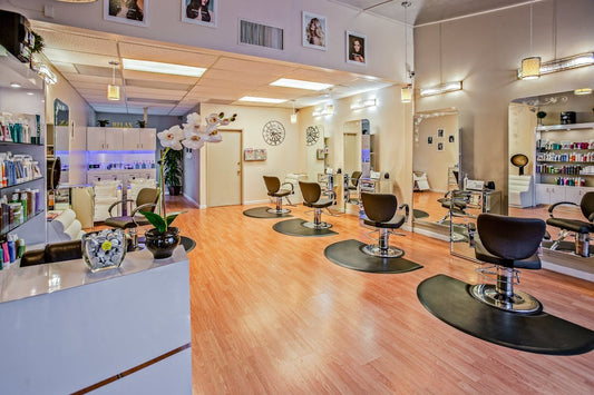 Forfait shampoing, coupe et brushing avec Style et Tendance