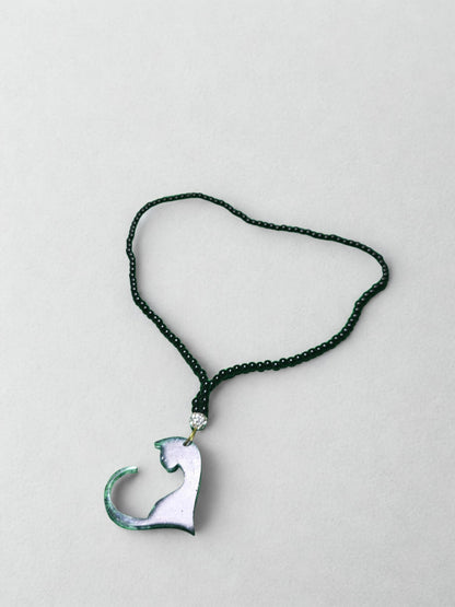 Collier chat en résine artisanale
