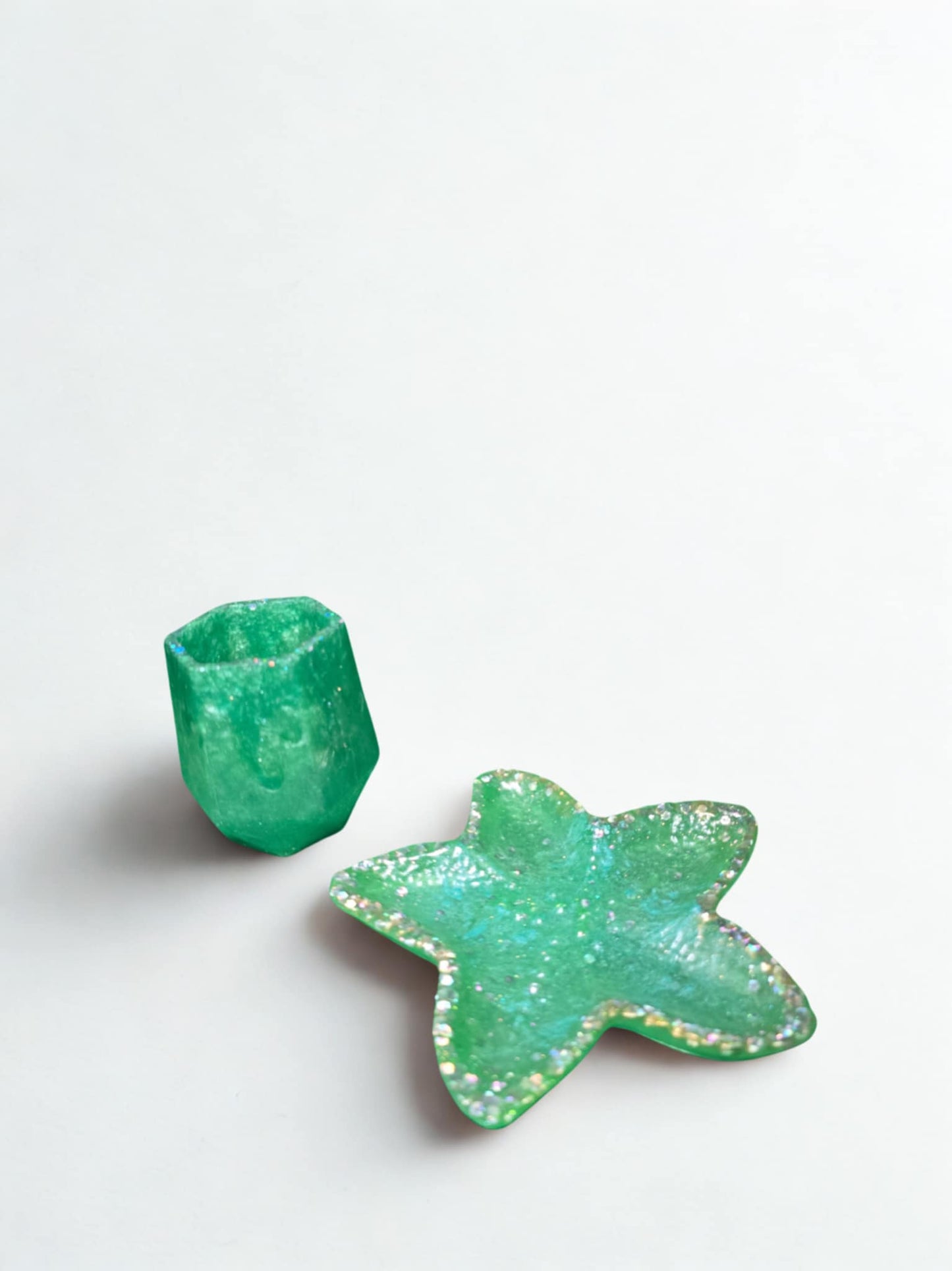 set de salle de bain artisanal vert (porte-savon + gobelet